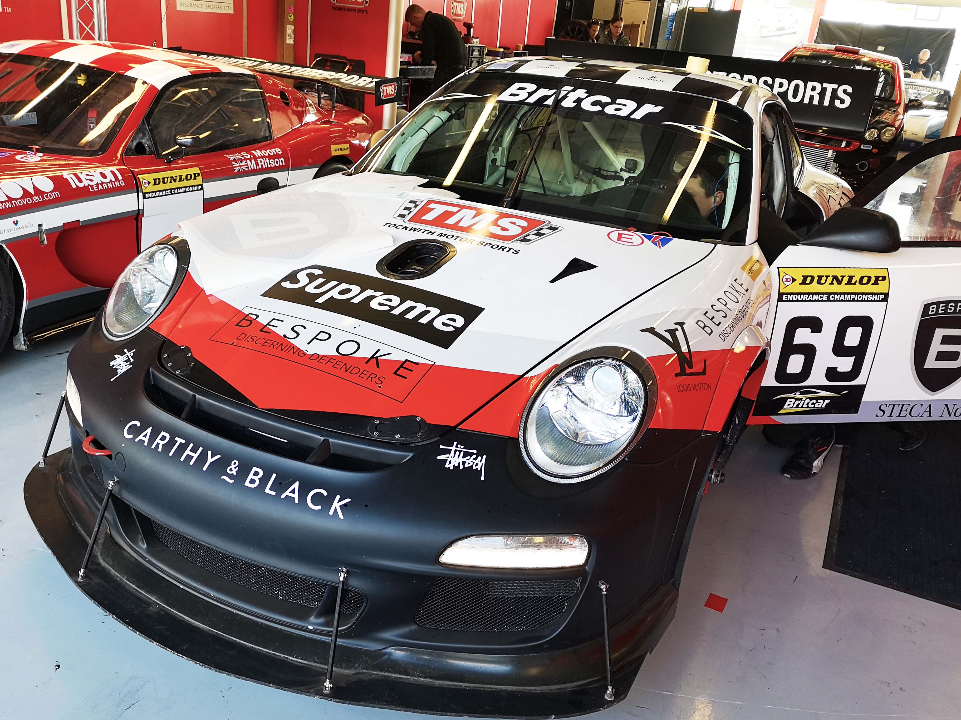 Porsche Graphics installed at Silverstone Britcar Cup